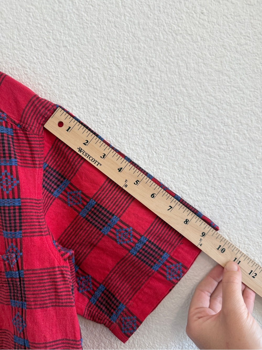 Cabin Creek Vintage Red and Blue Plaid Short-Sleeve Button-Down Shirt - Picture 12 of 14